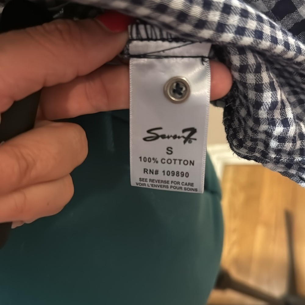 7’s Super Soft Button Up - image 5